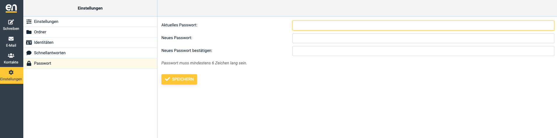 Screenshot der easyname Webmail-Einstellungen mit geöffnetem Bereich „Passwort ändern“ und Eingabefeldern für aktuelles und neues Passwort.